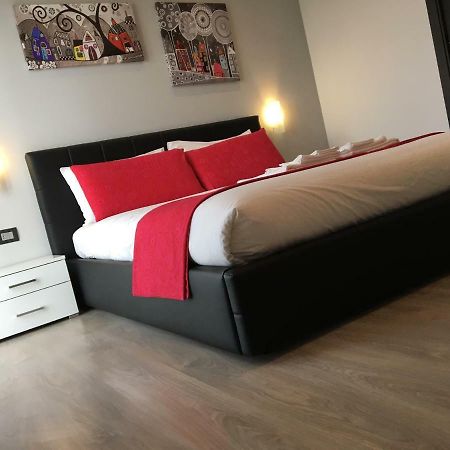 85Centro Bed & Breakfast โปเตนซา ภายนอก รูปภาพ