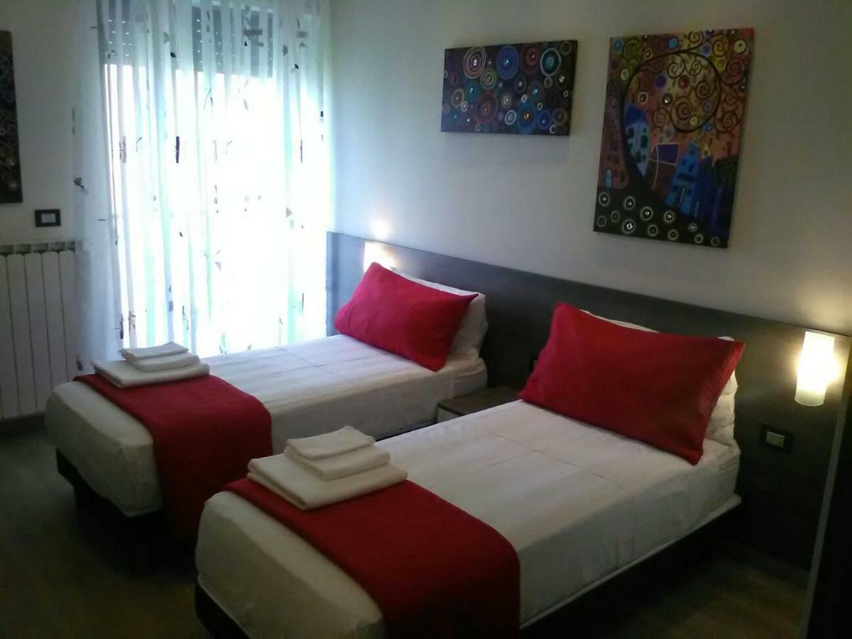 85Centro Bed & Breakfast โปเตนซา ภายนอก รูปภาพ
