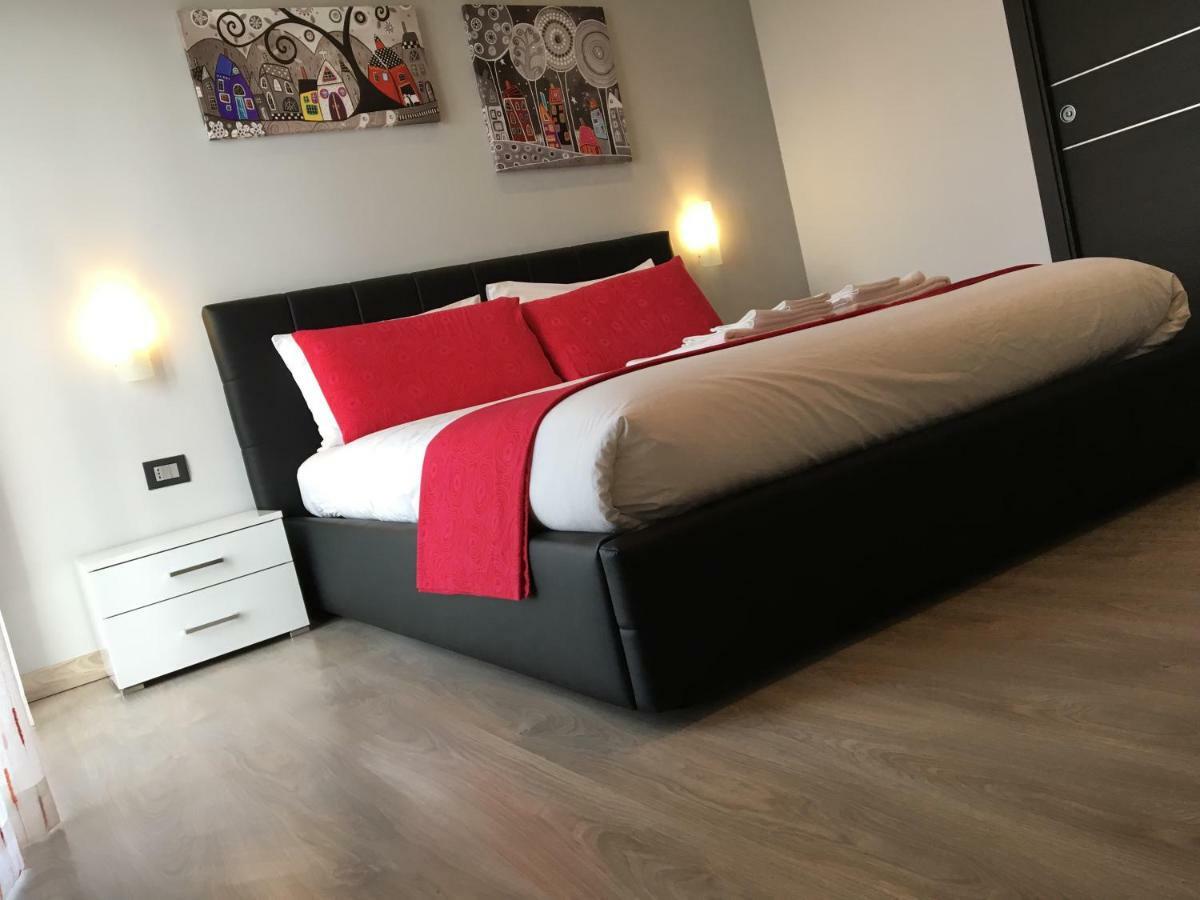 85Centro Bed & Breakfast โปเตนซา ภายนอก รูปภาพ